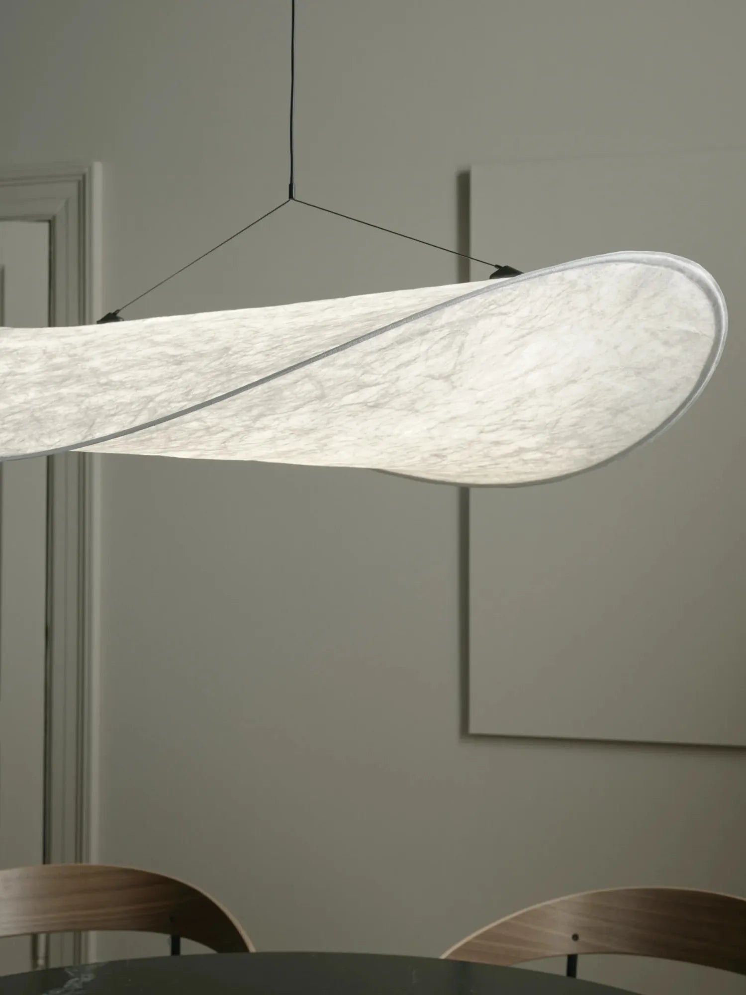 Minimalist Pendant Lamp with Dimmable LED – Recyclable Tyvek Shade, Available in Ø 55, 70, 90, 120 cm 7